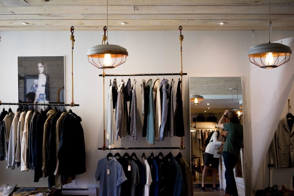 Clothing Store Min 1024x683